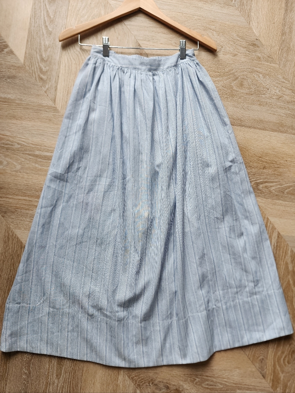 NEW With Tag! Beautiful And Flowy Heartloom Light Blue Striped A-Line Maxi Skirt